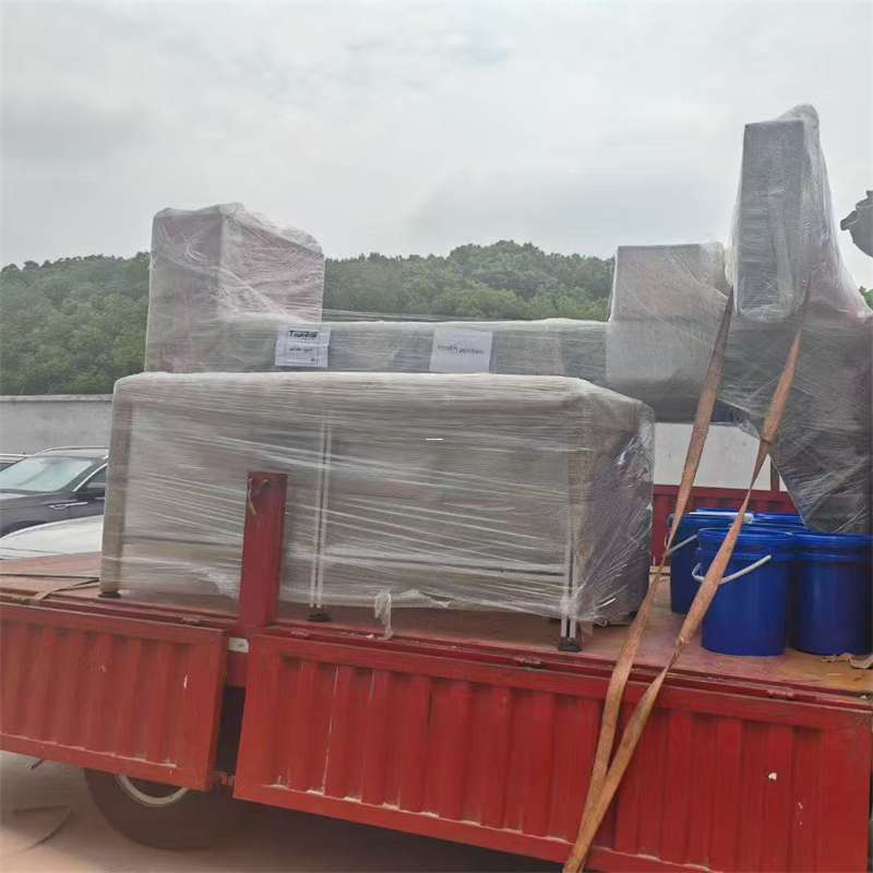龙凤区城东区：物流专线的高效货运之旅