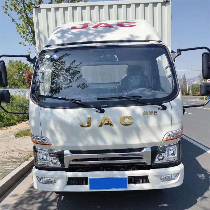 龙凤区闵行区物流：多元运输服务与线路探索