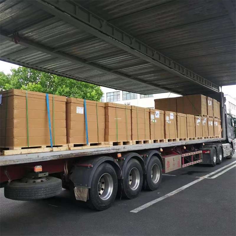 龙凤区班玛县物流专线：大件快运与出口进仓的畅行之道