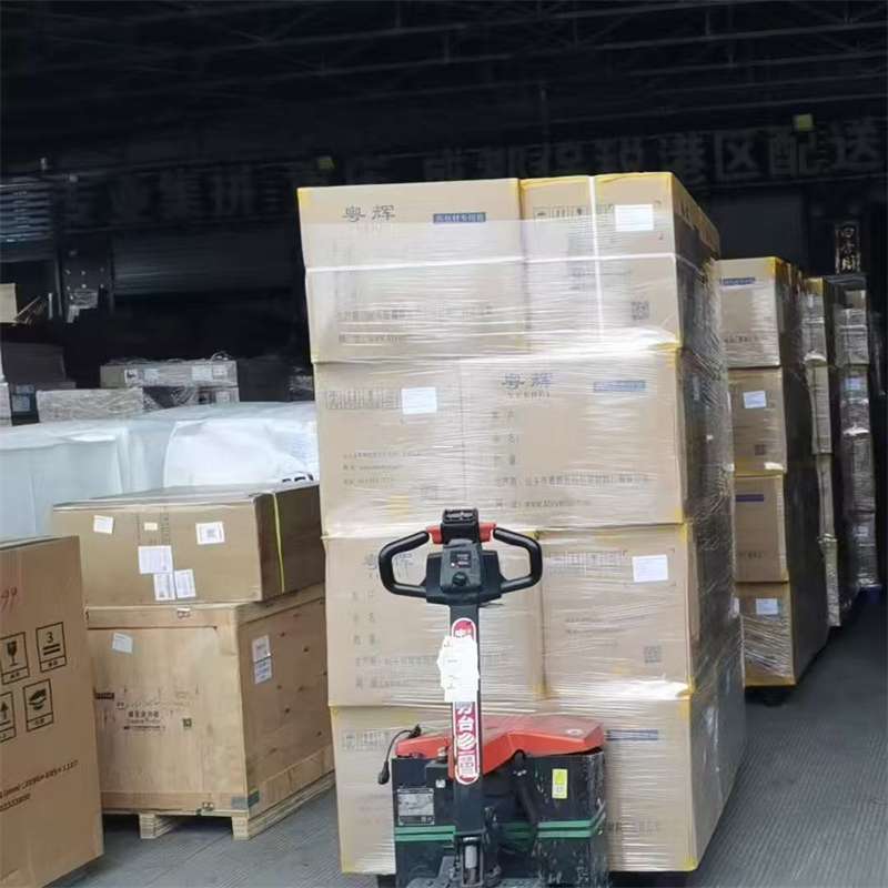 龙凤区若尔盖县物流运输：多元服务与高效线路