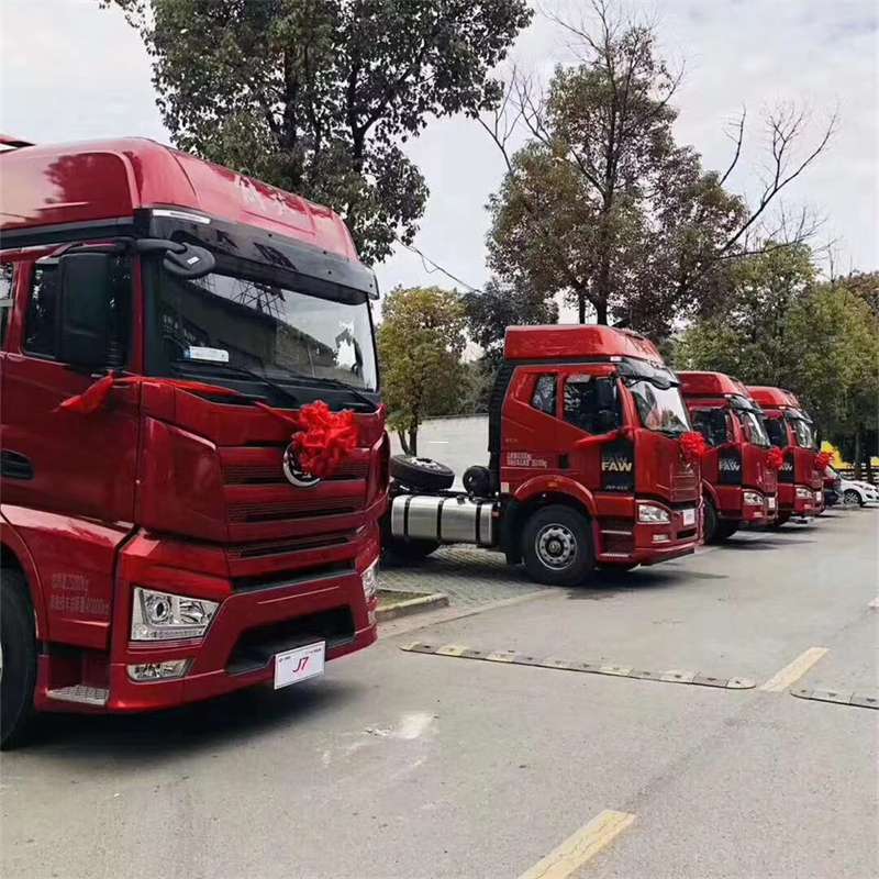 龙凤区胡杨河市：物流专线的多元高效运输服务